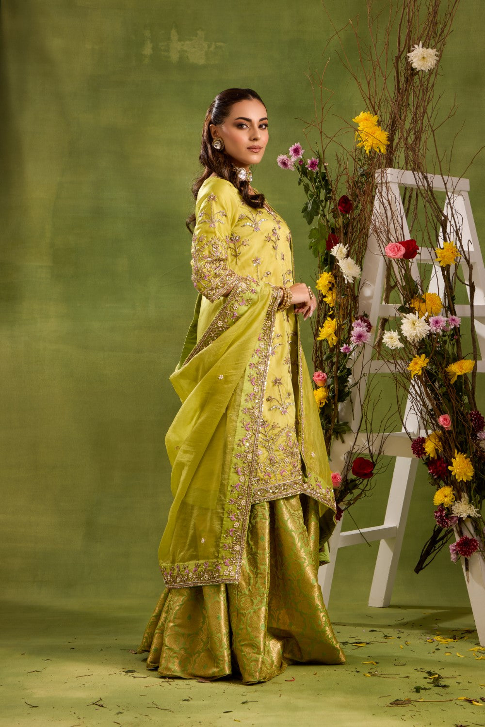 PISTACHIO GREEN GHARARA SUIT