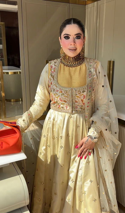 NOOR-E-ZARIYA ANARKALI