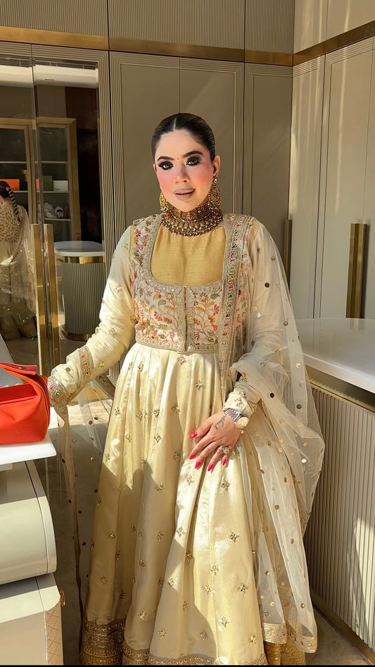 NOOR-E-ZARIYA ANARKALI