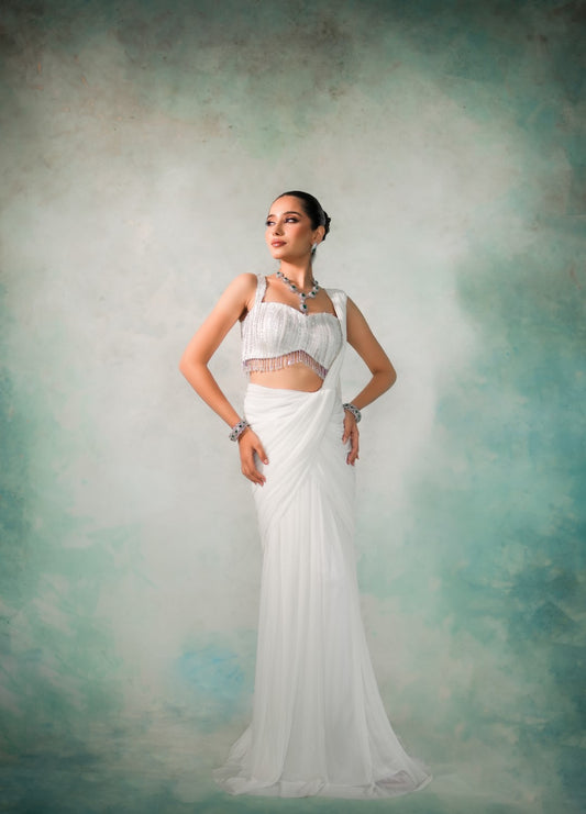 CLASSIC WHITE PRE-DRAPED SAREE