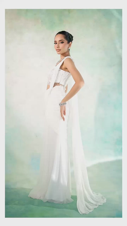 CLASSIC WHITE PRE-DRAPED SAREE