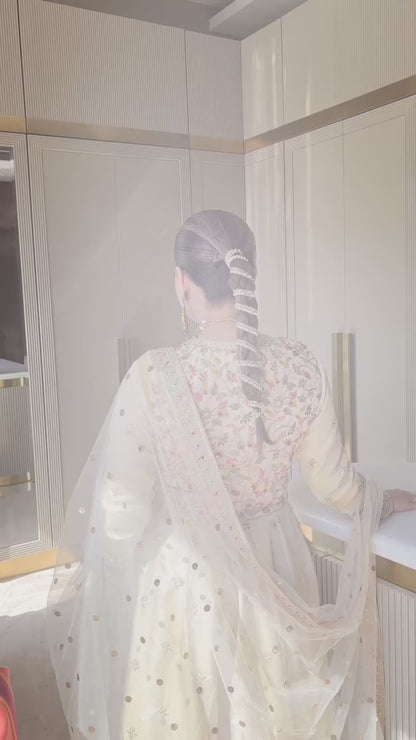 NOOR-E-ZARIYA ANARKALI